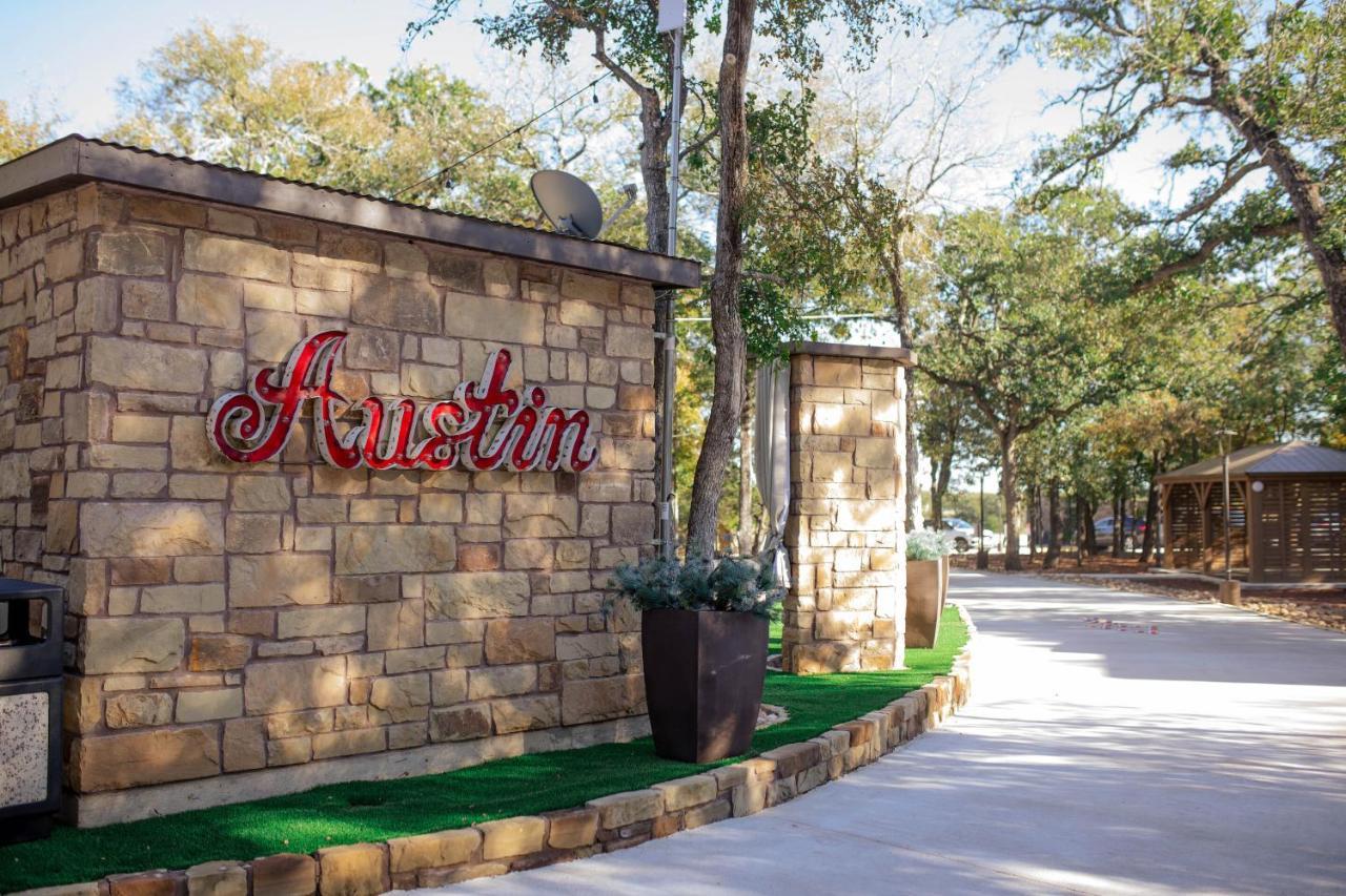 7744 Ranch Glamping Resort Austin Exteriér fotografie